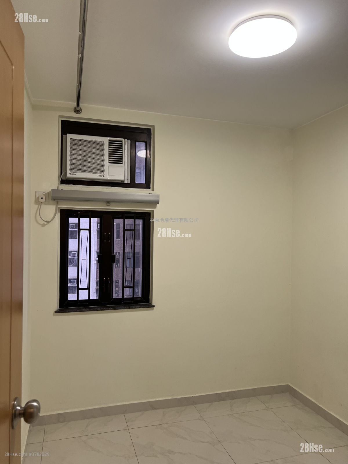 绿杨新邨 租盘 1 房 , 1 浴室 445 平方尺