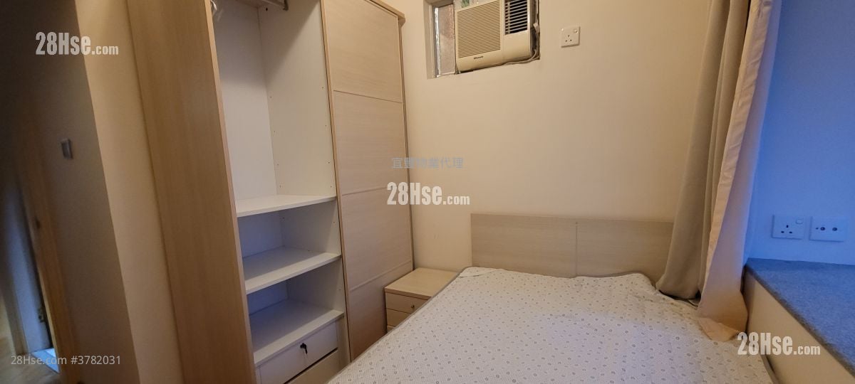 Elegant Garden Rental 2 Bedrooms , 1 Bathroom