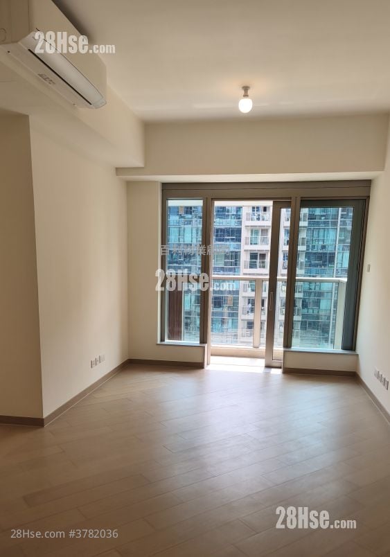 Grand Mayfair  Sell 3 Bedrooms , 2 Bathrooms 763 ft²