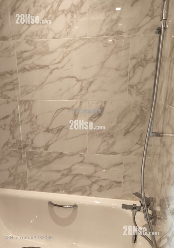 Grand Mayfair  Sell 3 Bedrooms , 2 Bathrooms 763 ft²