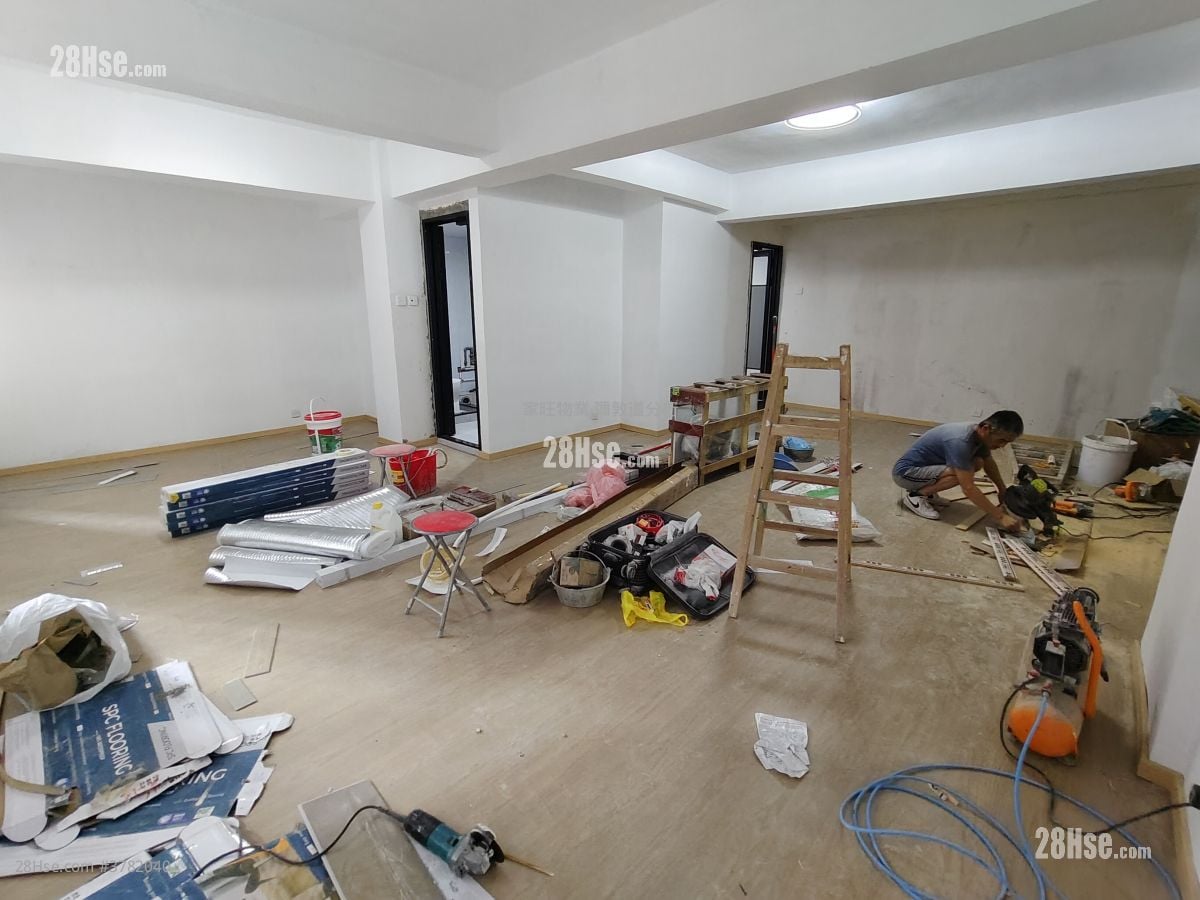 长荣大厦 售盘 1 房 , 1 浴室 820 平方尺