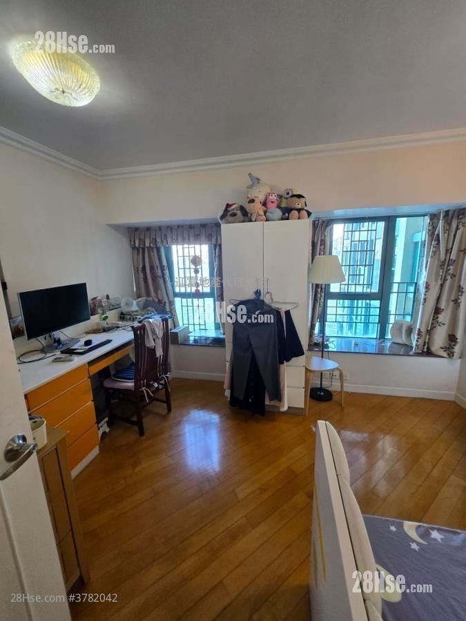 海逸豪园 售盘 5+ 房 , 4 浴室 1,166 平方尺