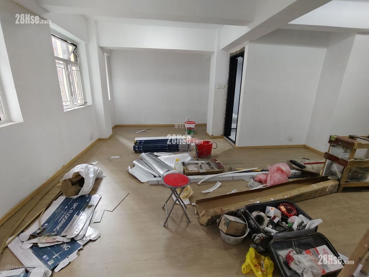 Edward Mansion Sell Studio , 1 Bathroom 850 ft²