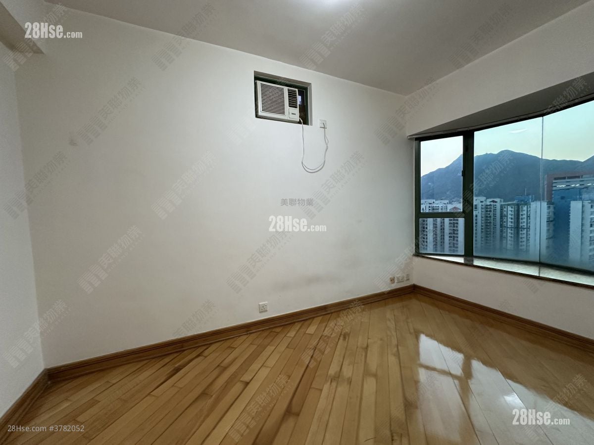 Chelsea Heights Rental 2 Bedrooms , 1 Bathroom 532 ft²