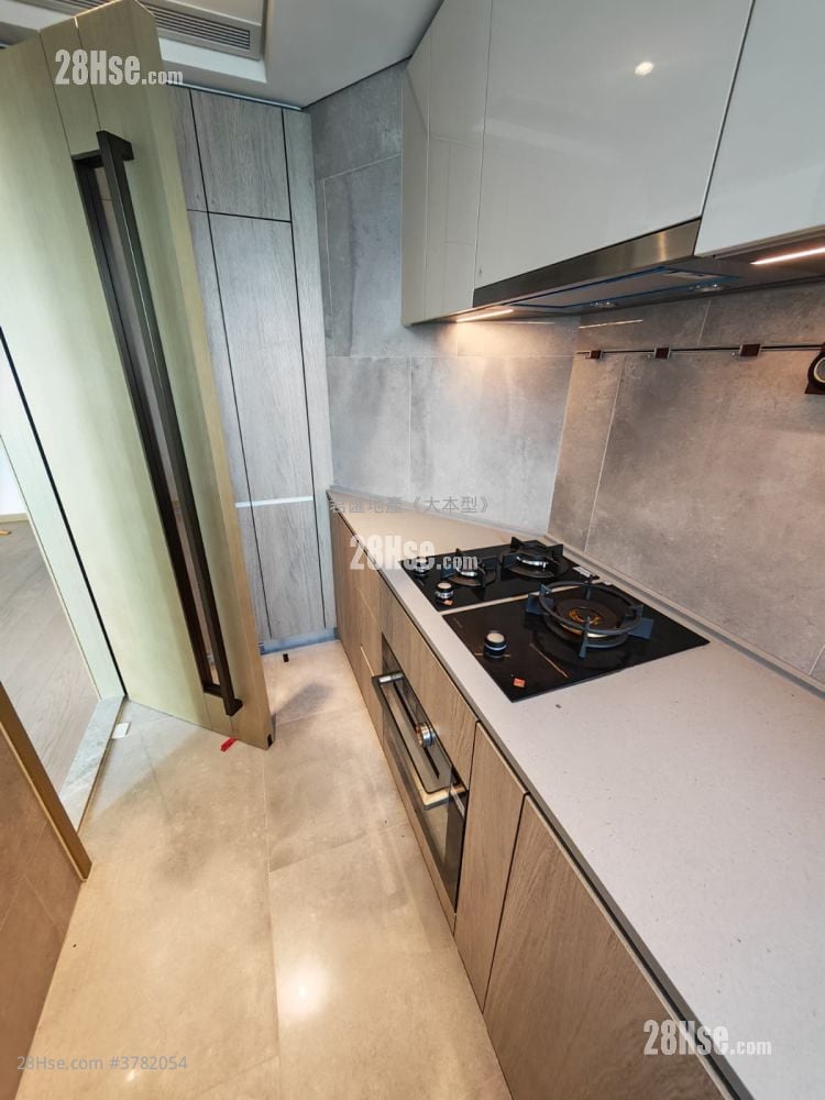 蔚蓝东岸 售盘 4 房 , 2 浴室 798 平方尺