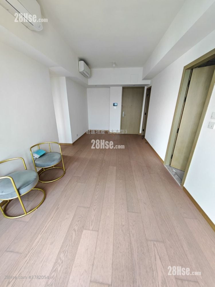 蔚蓝东岸 售盘 4 房 , 2 浴室 798 平方尺