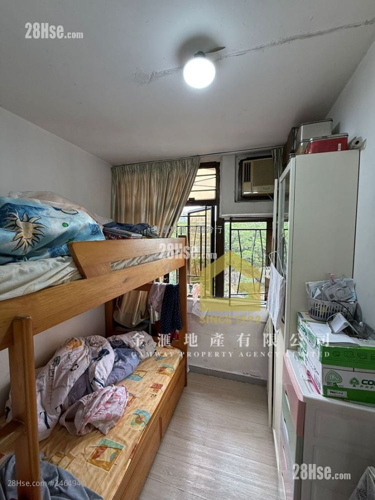 凤德邨 售盘 2 房 , 1 浴室 445 平方尺