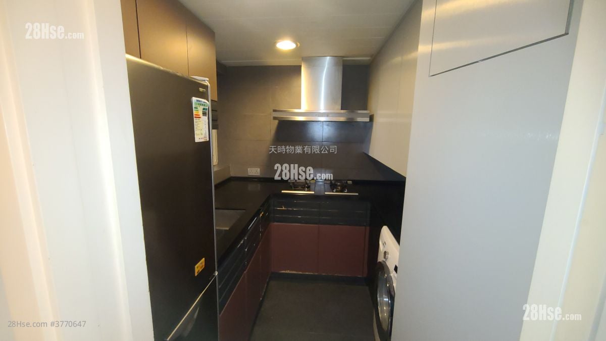 Island Place Sell 3 Bedrooms , 2 Bathrooms 788 ft²