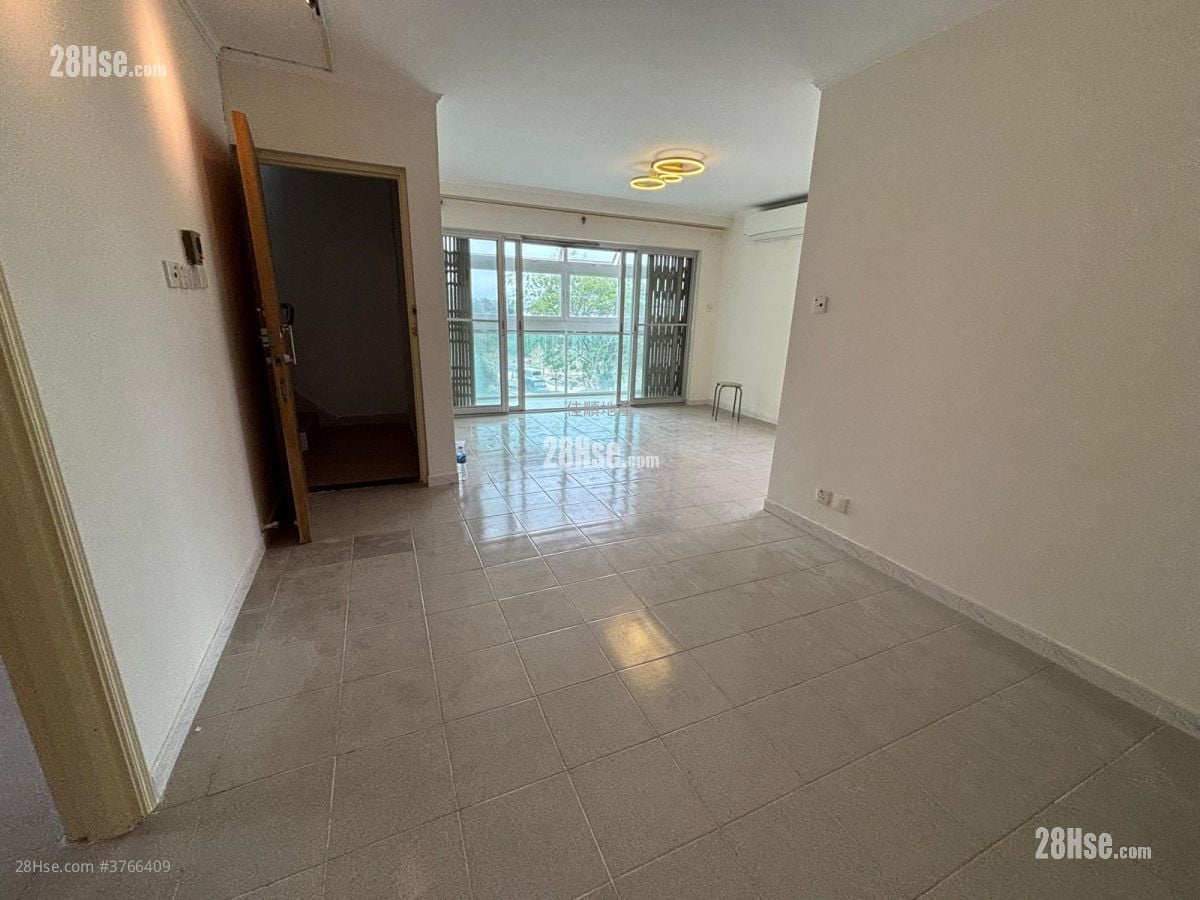 Village Rental 3 Bedrooms , 1 Bathroom