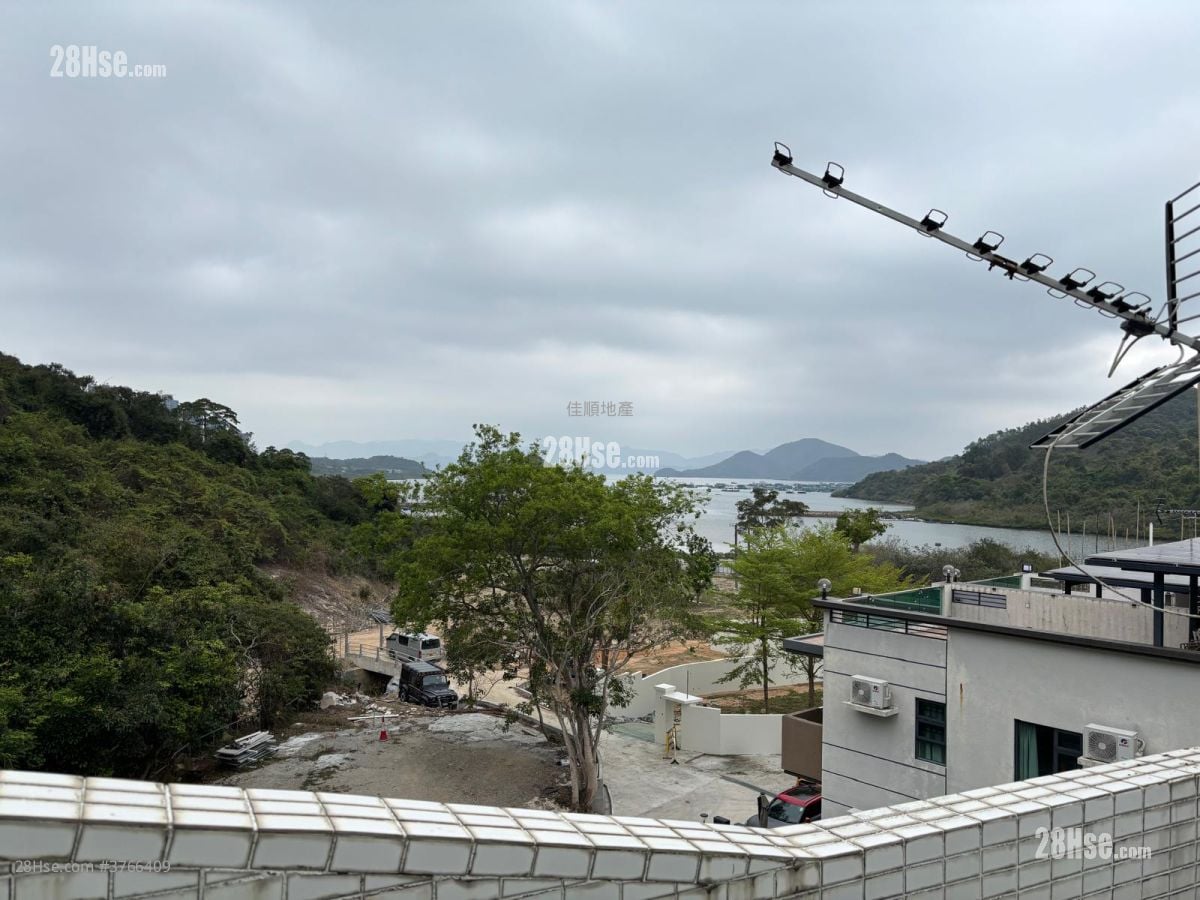 Village Rental 3 Bedrooms , 1 Bathroom