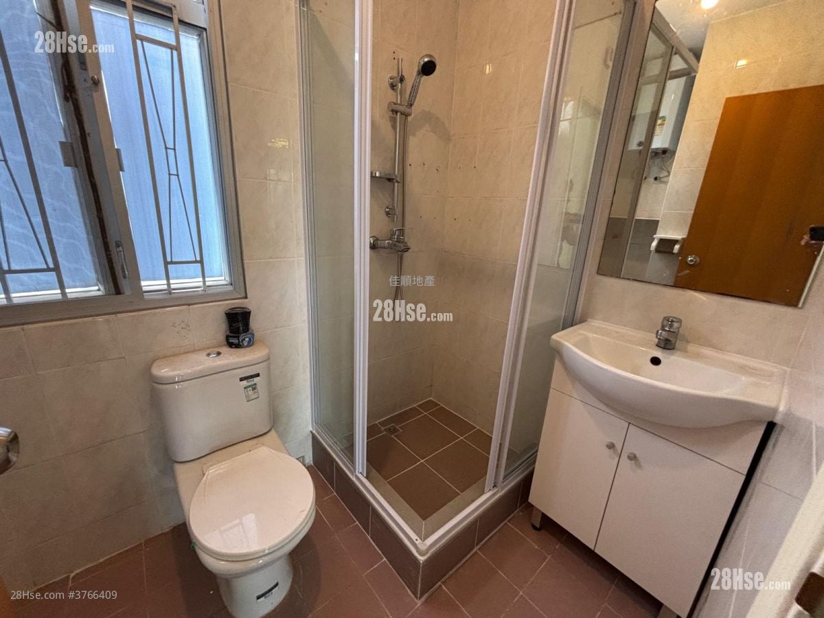 Village Rental 3 Bedrooms , 1 Bathroom