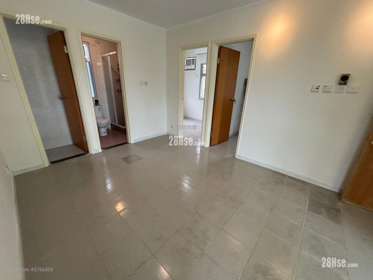 Village Rental 3 Bedrooms , 1 Bathroom