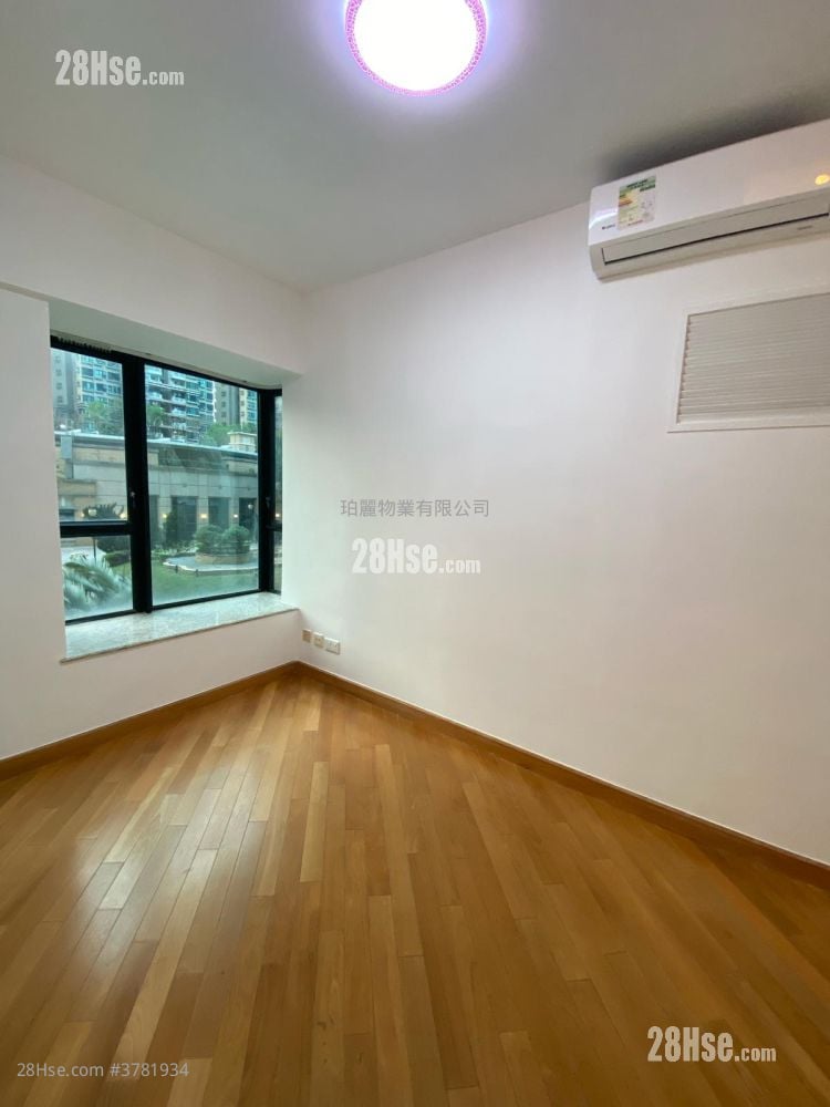 Park Island Sell 2 Bedrooms , 1 Bathroom 537 ft²