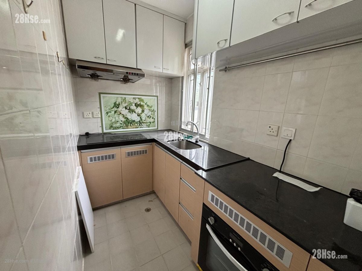 Village Rental 3 Bedrooms , 1 Bathroom