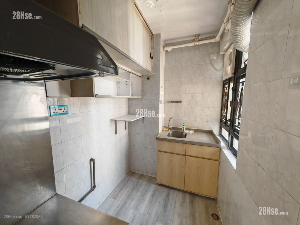 祈德尊新村 售盘 1 房 354 平方尺