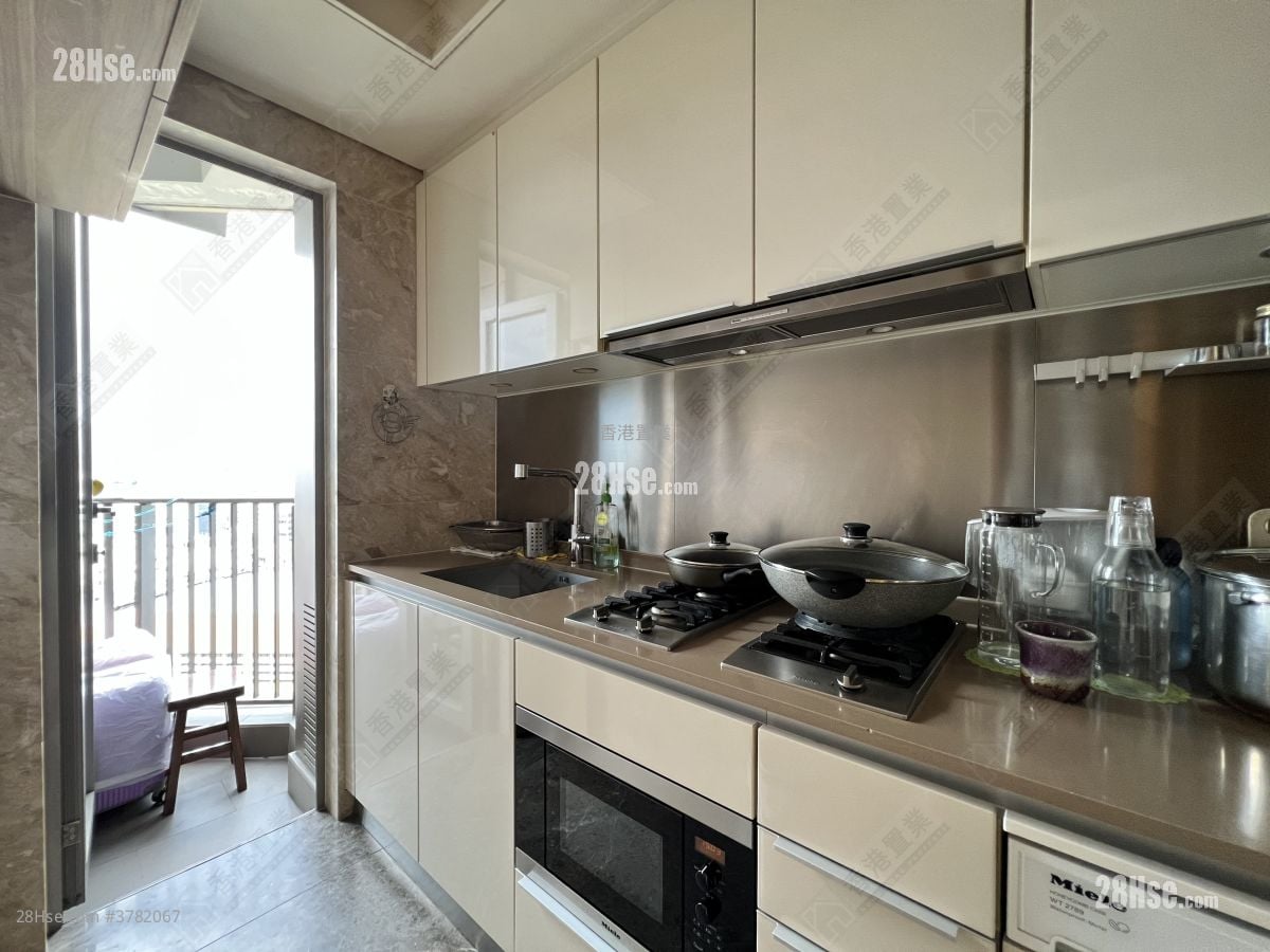 Grand Austin 租盘 2 房 , 2 浴室 580 平方尺