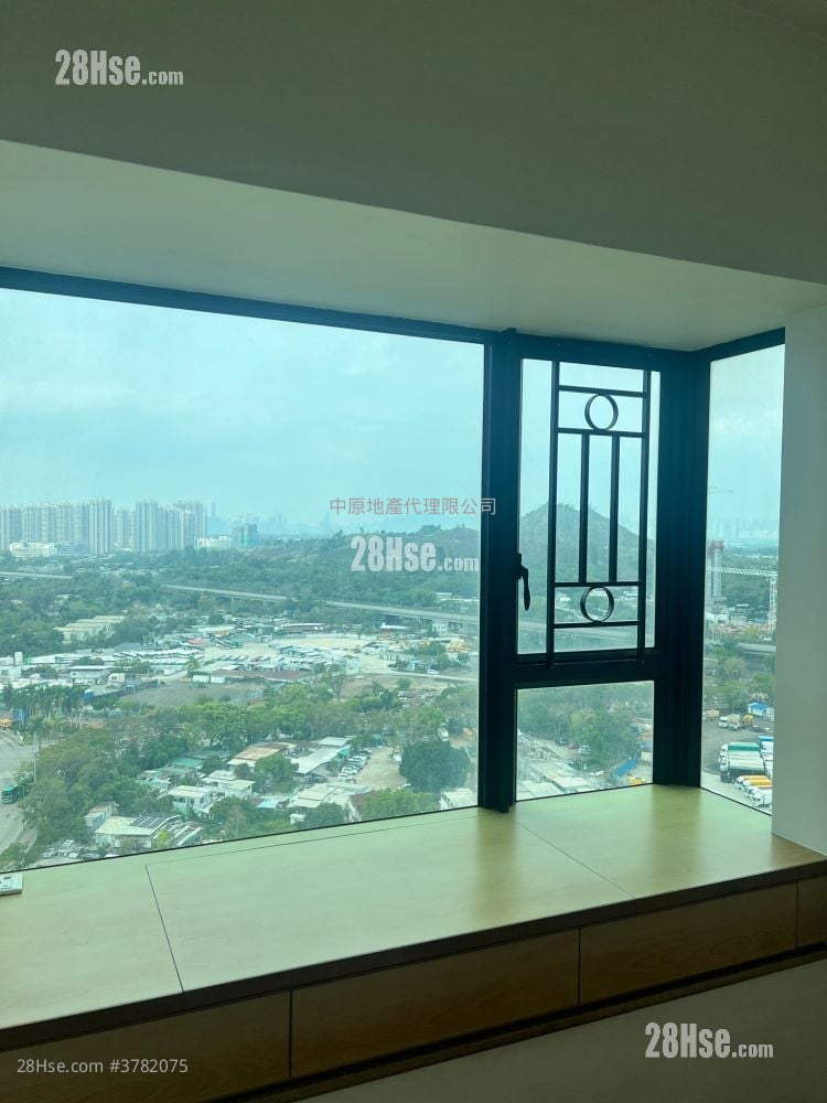 Villa By The Park Sell 2 Bedrooms , 1 Bathroom 398 ft²