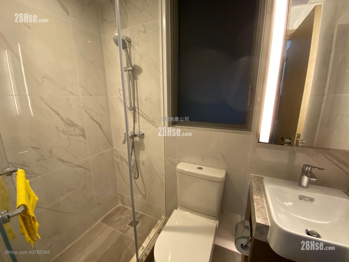 Astoria Crest Rental 1 Bedroom , 1 Bathroom 287 ft²