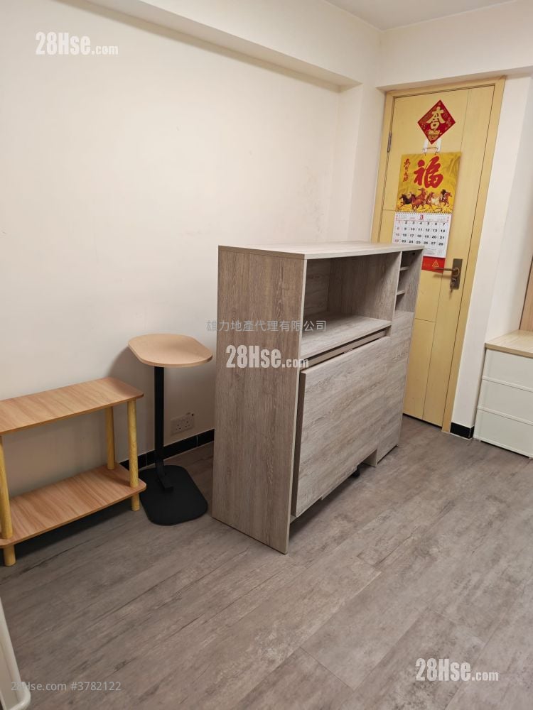 村屋 租盘 2 房 , 1 浴室 350 平方尺