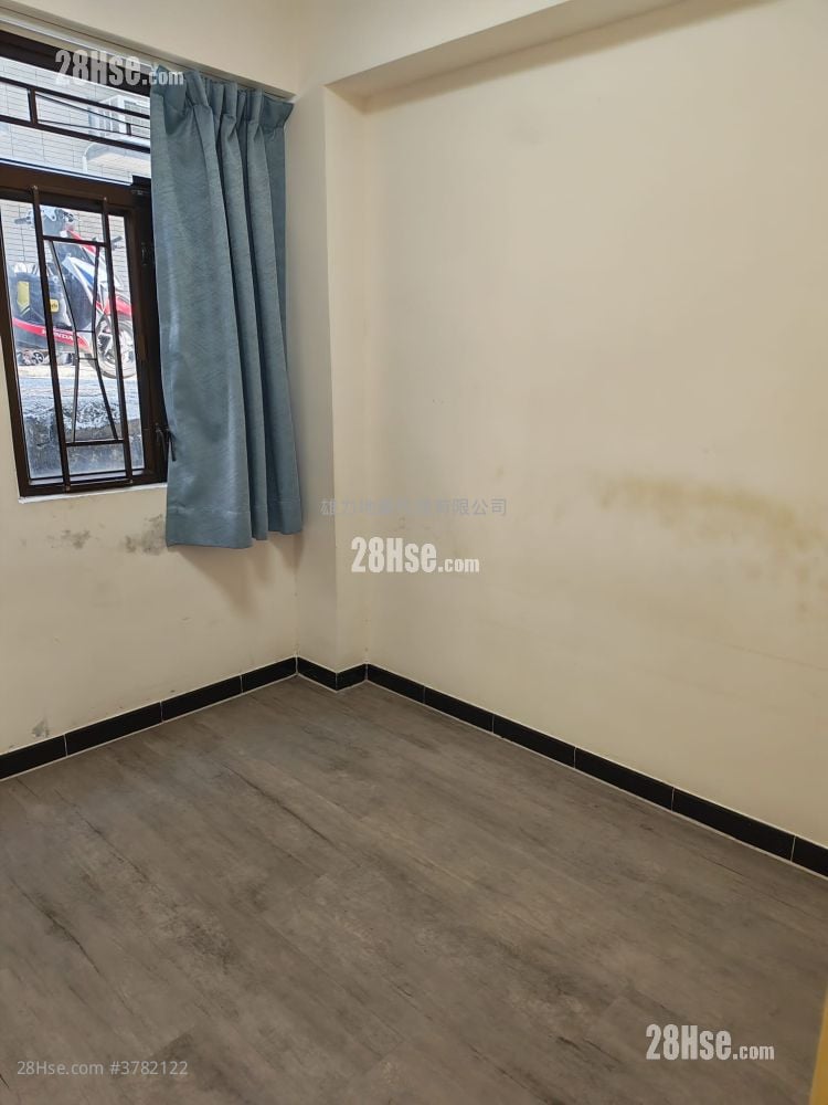 村屋 租盘 2 房 , 1 浴室 350 平方尺