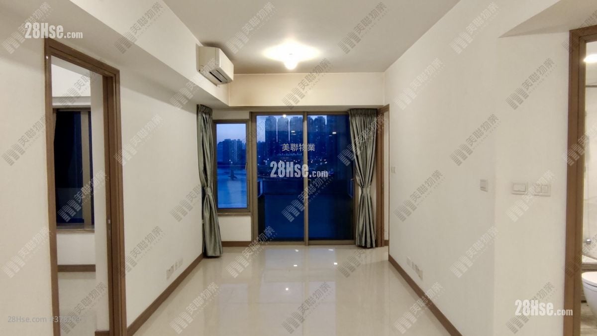 Ocean Pride Sell 2 Bedrooms , 1 Bathroom 530 ft²