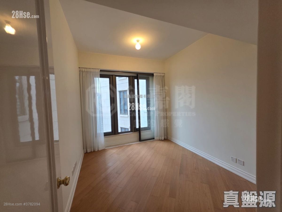 St. George's Mansions 租盘 1,868 平方尺