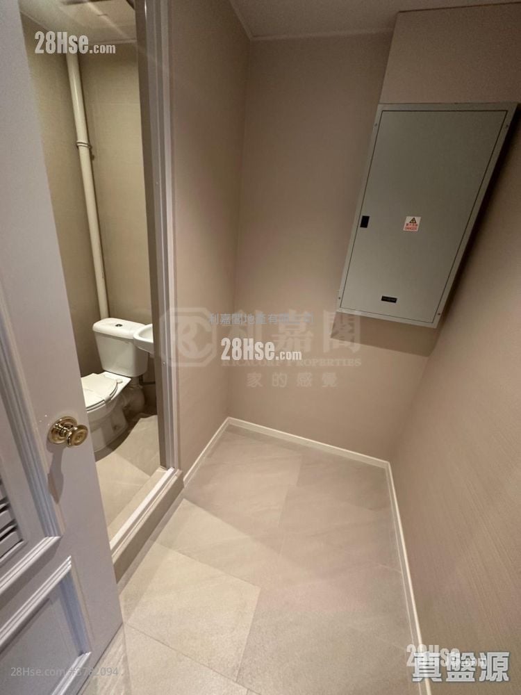 St. George's Mansions 租盘 1,868 平方尺