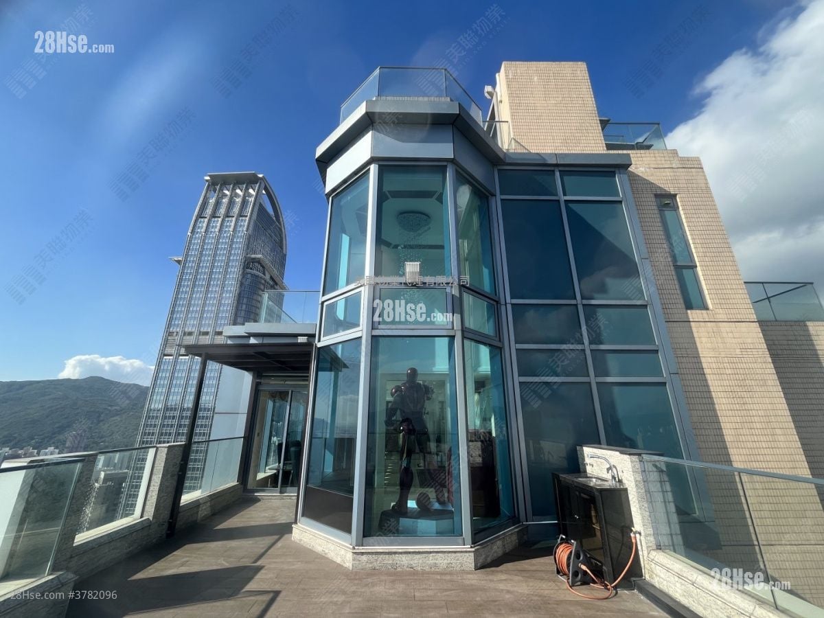 御凯 售盘 4 房 2,102 平方尺