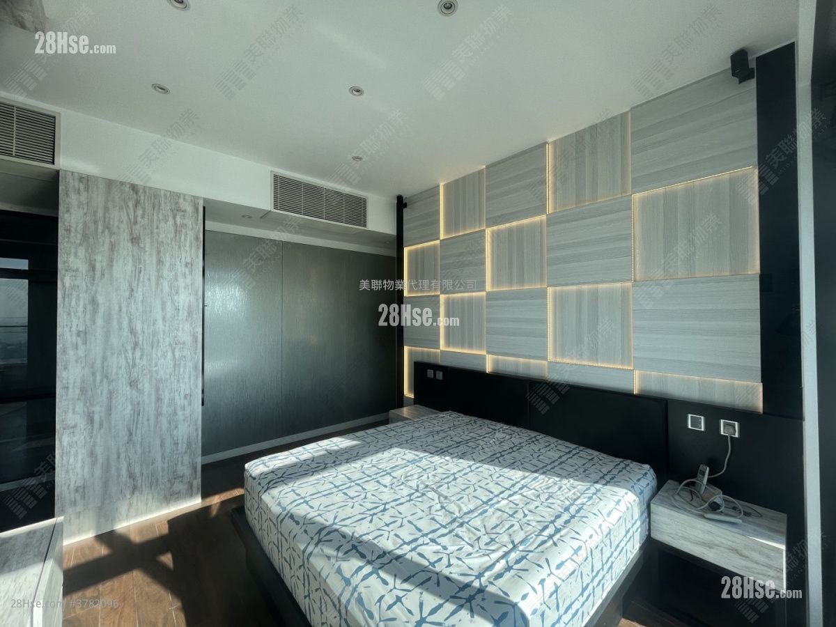 御凯 售盘 4 房 2,102 平方尺