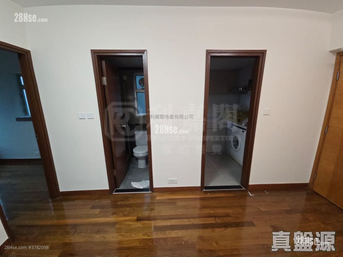 The Metro City Rental 2 Bedrooms , 1 Bathroom 364 ft²