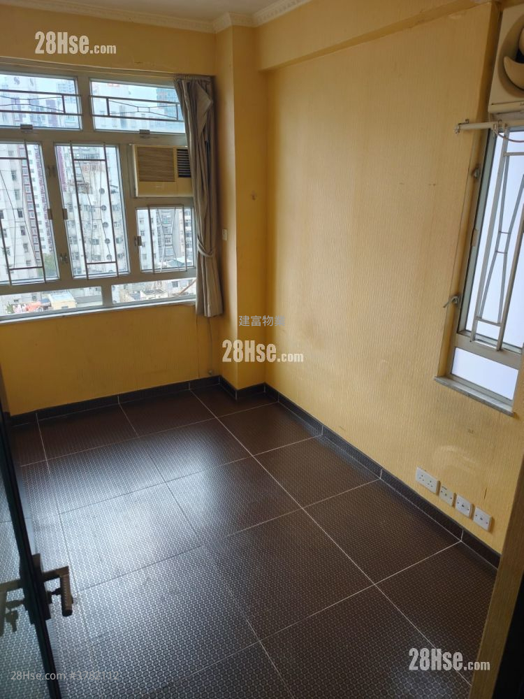 大兴大厦 售盘 2 房 , 1 浴室 380 平方尺