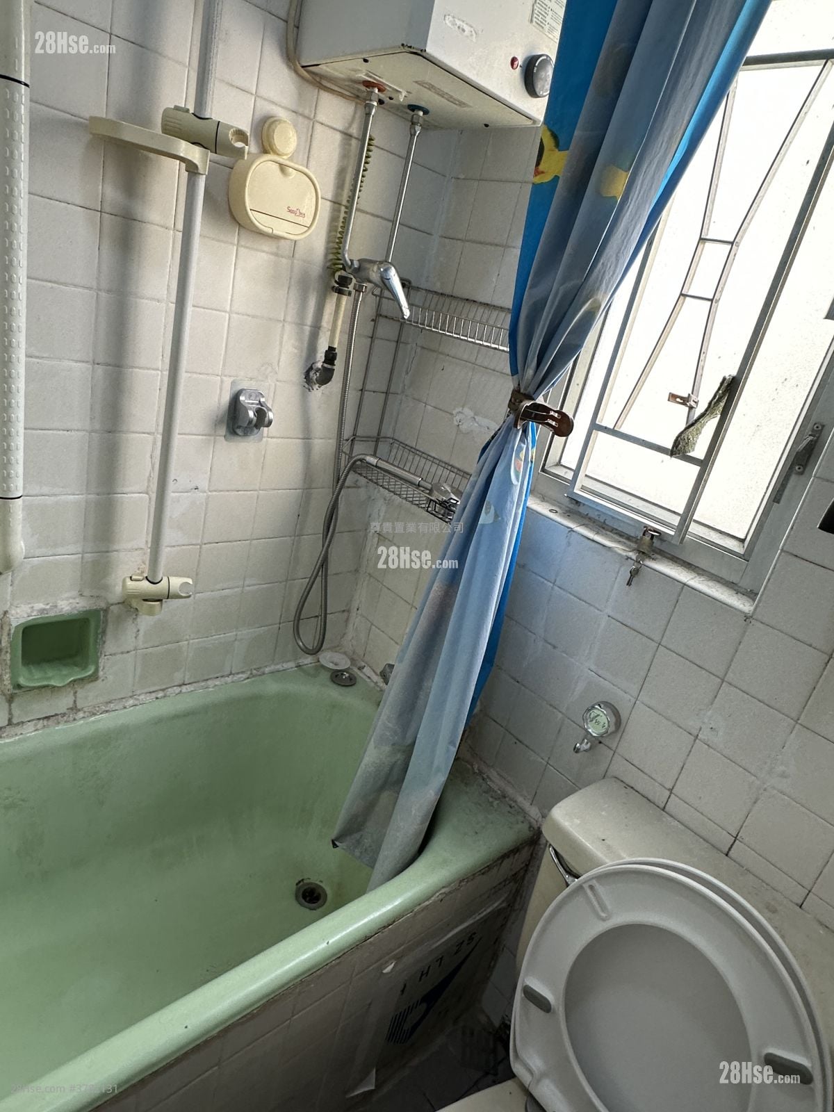 Cheong Fat Building Rental 3 Bedrooms , 1 Bathroom 435 ft²