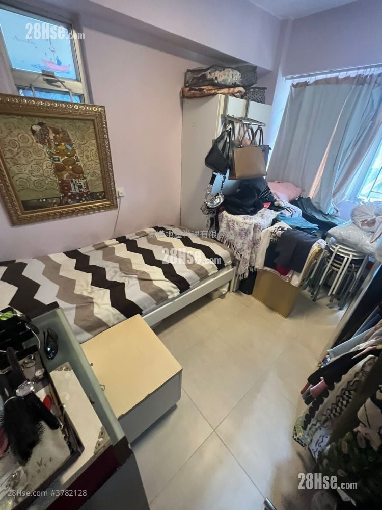 崇仁楼 售盘 2 房 , 1 浴室 443 平方尺