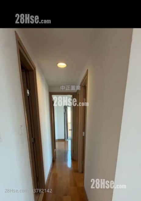 Lions Rise Rental 4 Bedrooms , 3 Bathrooms 946 ft²