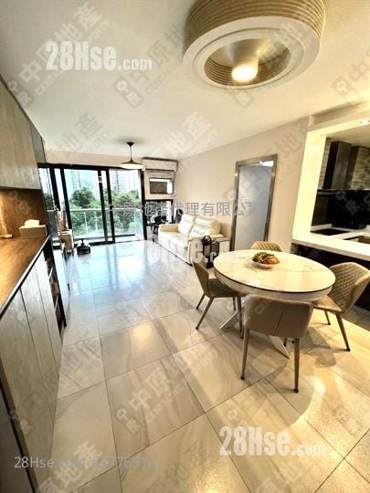 Parc Royale Sell 3 Bedrooms 942 ft²