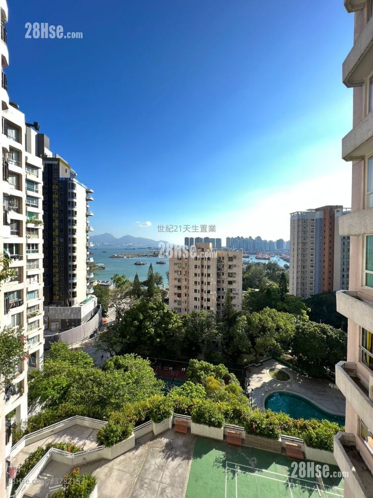 Dragon Inn Court Rental 3 Bedrooms , 2 Bathrooms 692 ft²