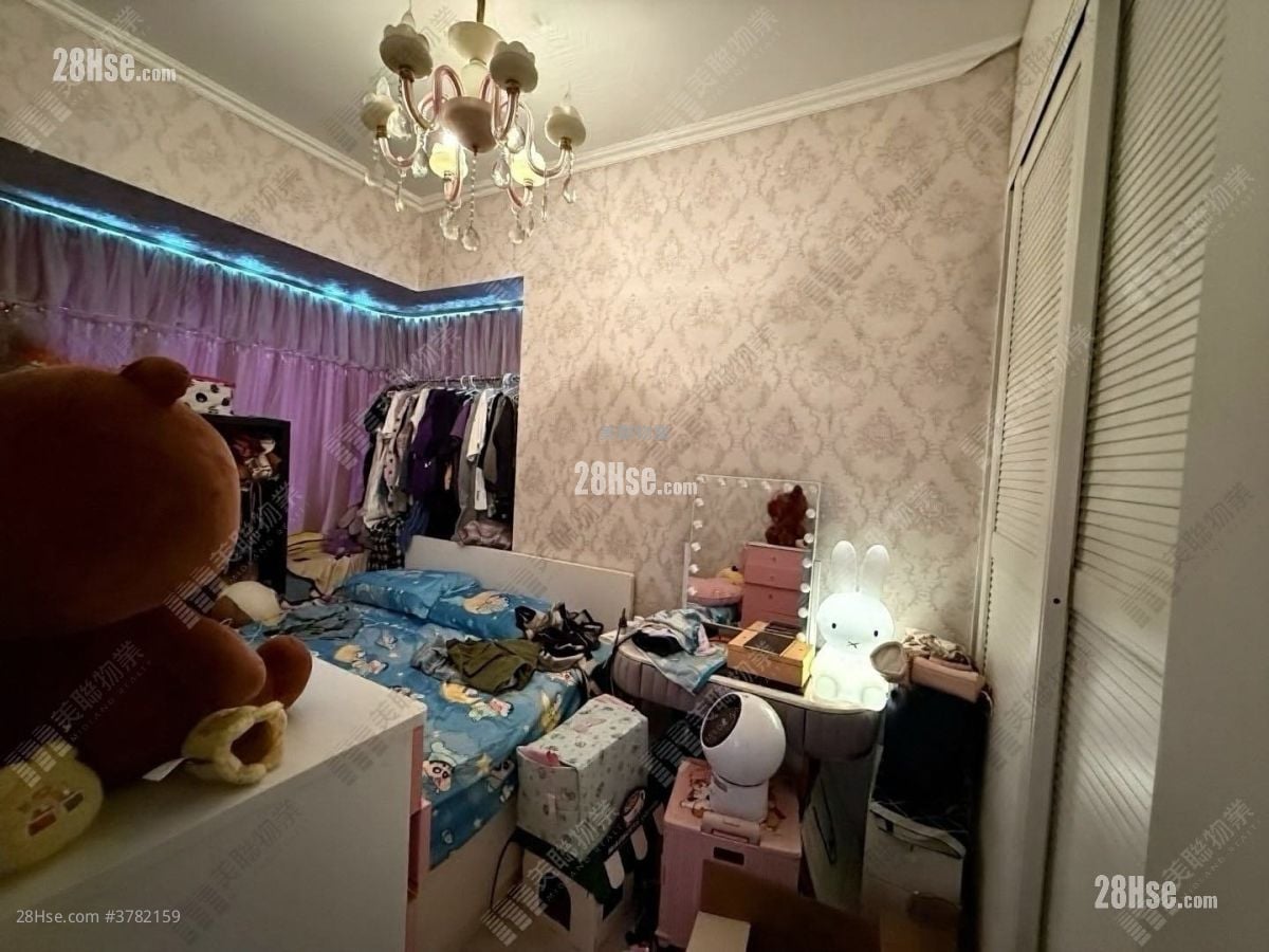 御龙山 售盘 2 房 , 1 浴室 572 平方尺