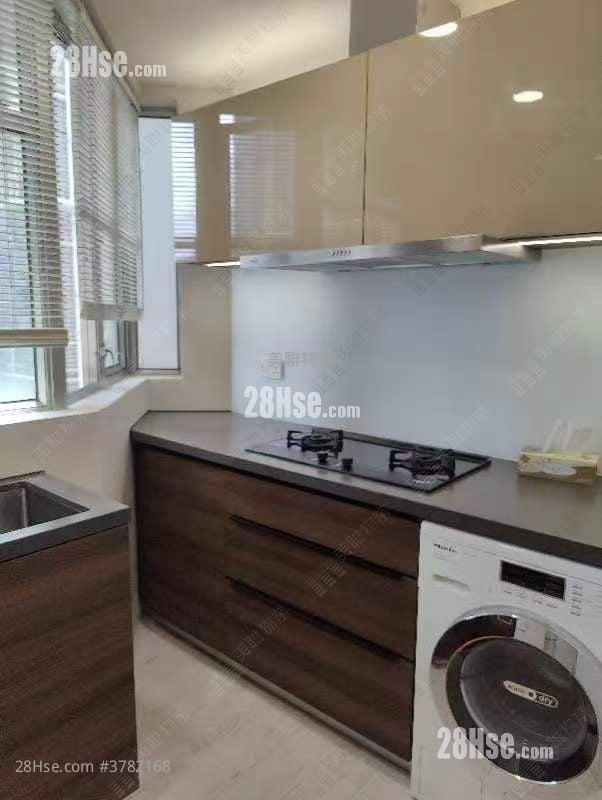 Sorrento Sell 2 Bedrooms 633 ft²