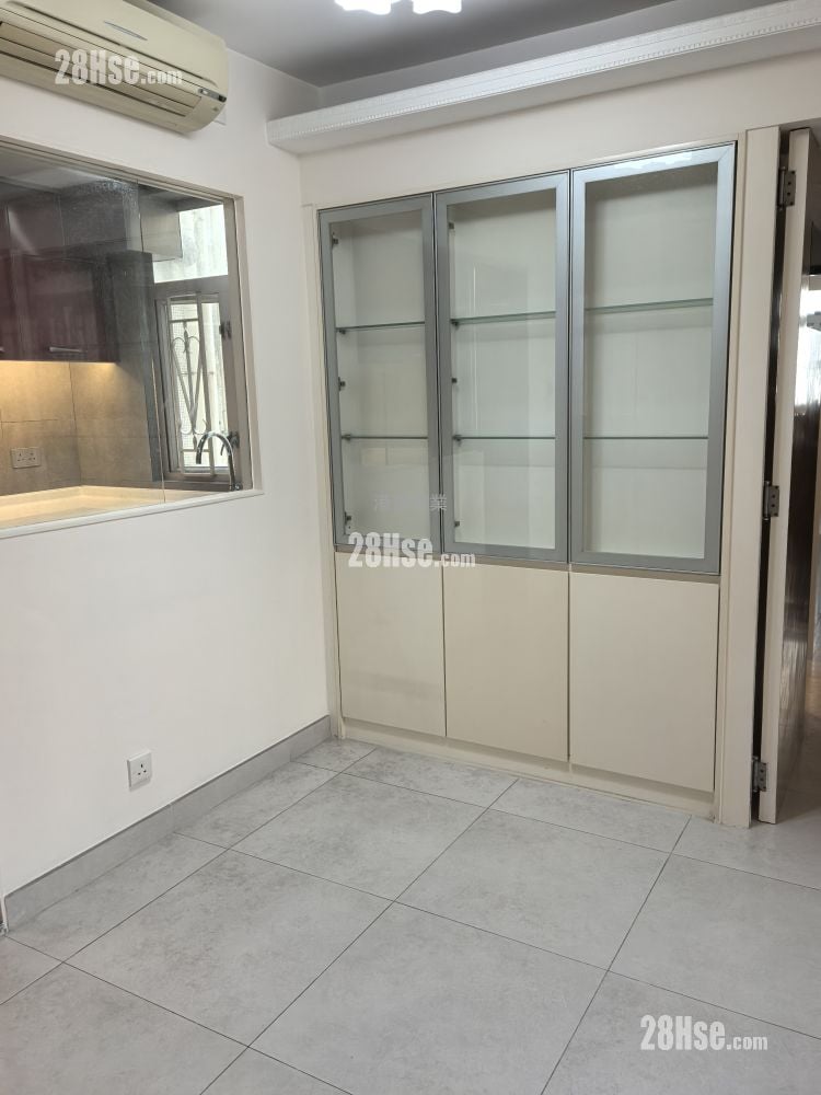 City Garden Sell 3 Bedrooms , 1 Bathroom 568 ft²