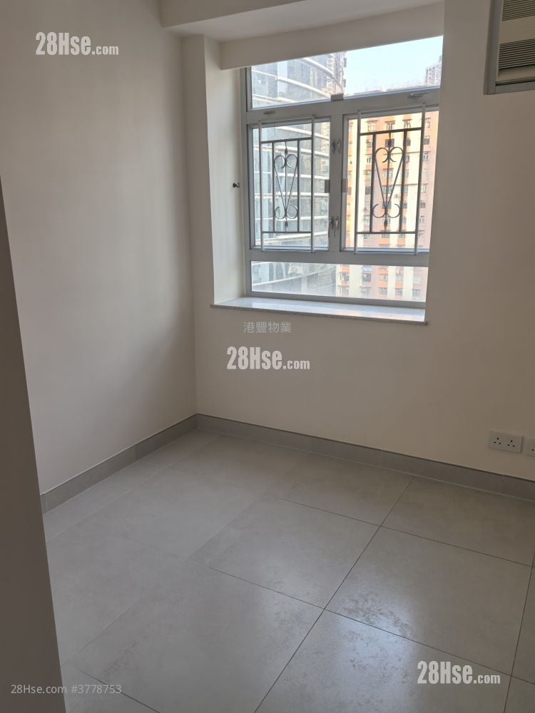 City Garden Sell 3 Bedrooms , 1 Bathroom 568 ft²