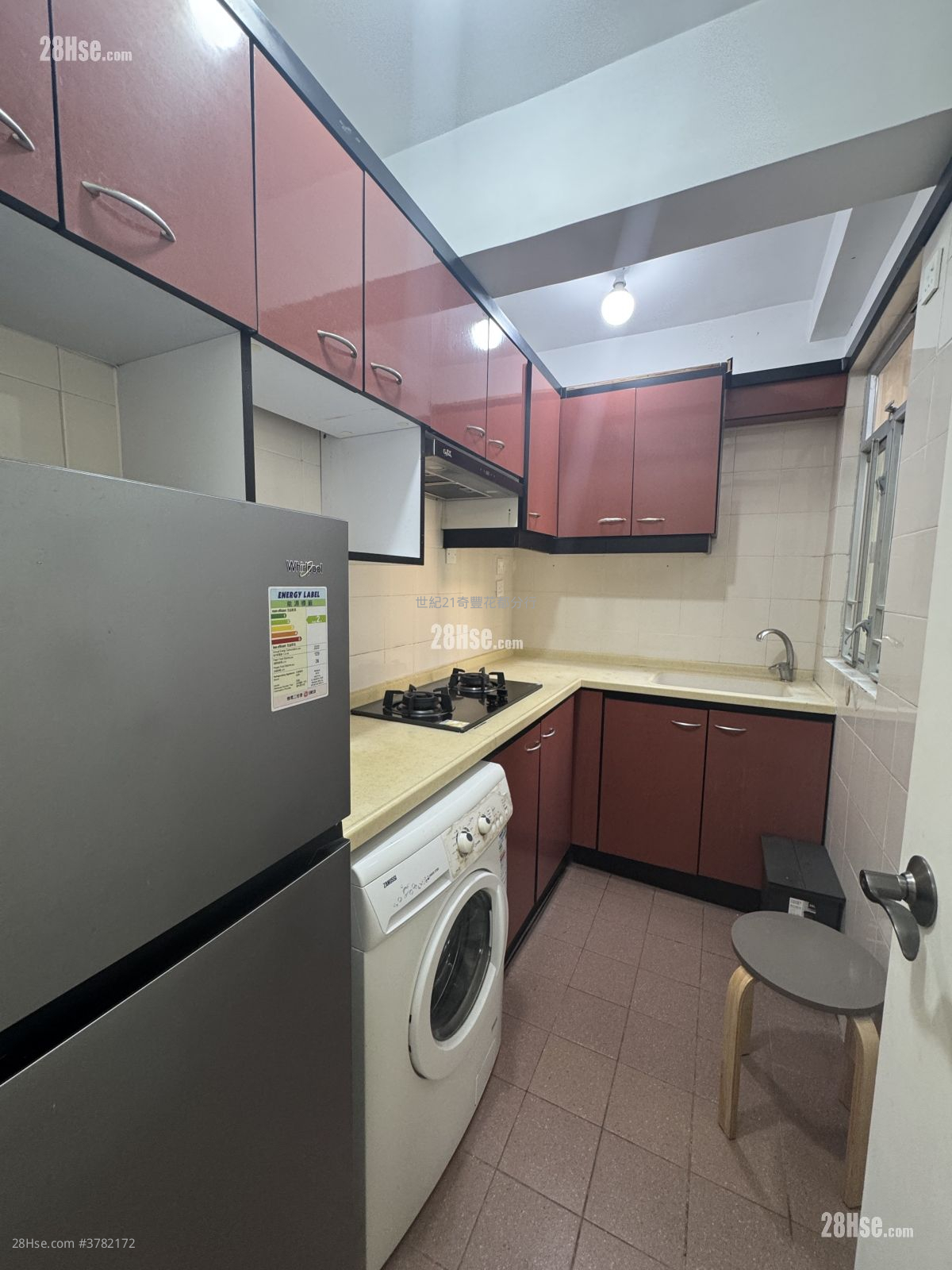 Flora Plaza Sell 2 Bedrooms , 1 Bathroom 413 ft²