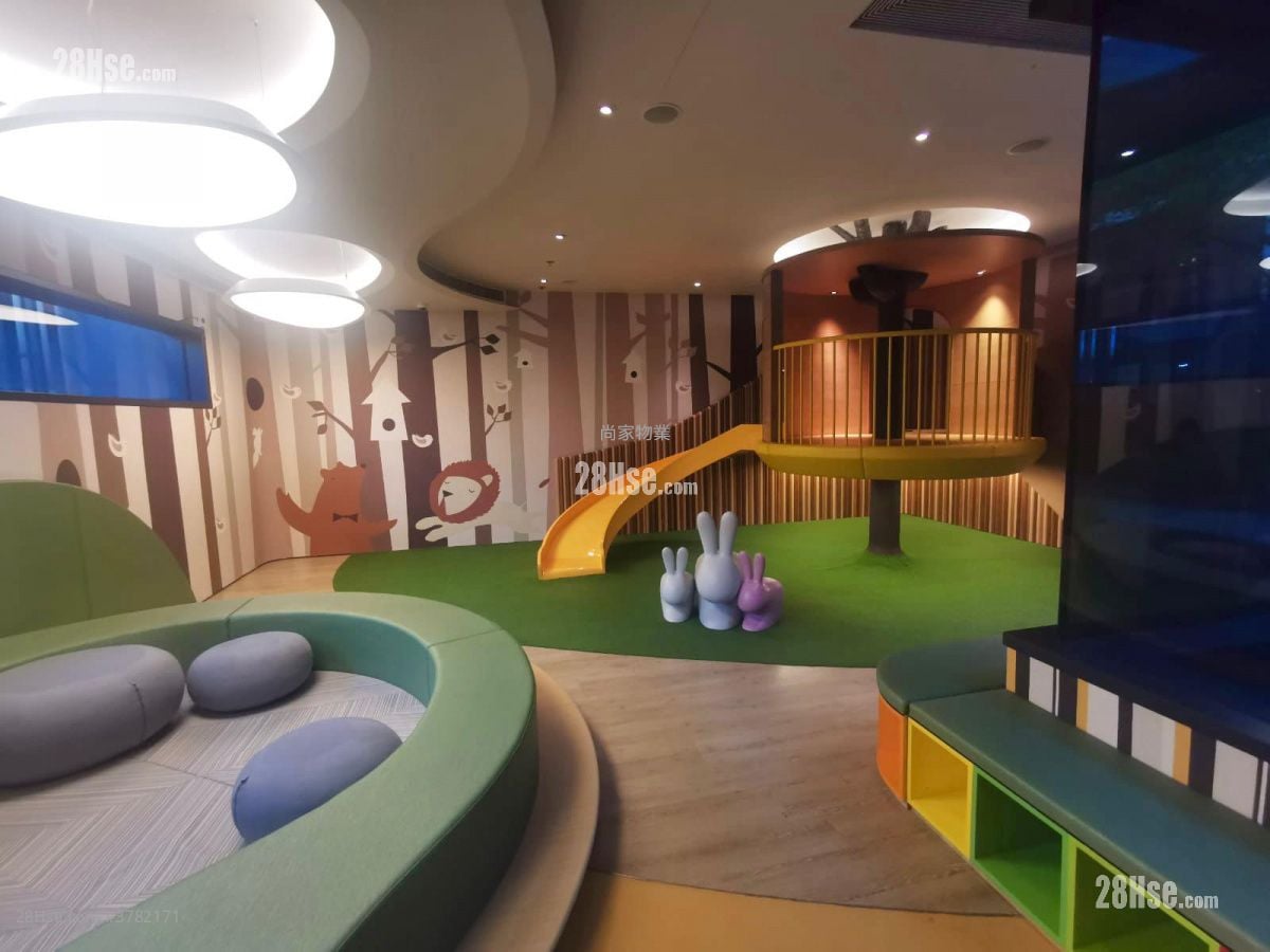 柏逸 售盘 3 房 , 2 浴室 635 平方尺