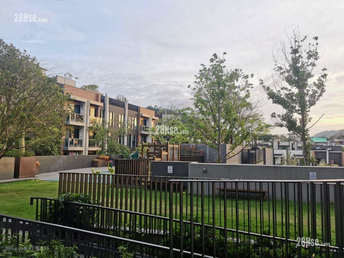 柏逸 售盘 3 房 , 2 浴室 635 平方尺