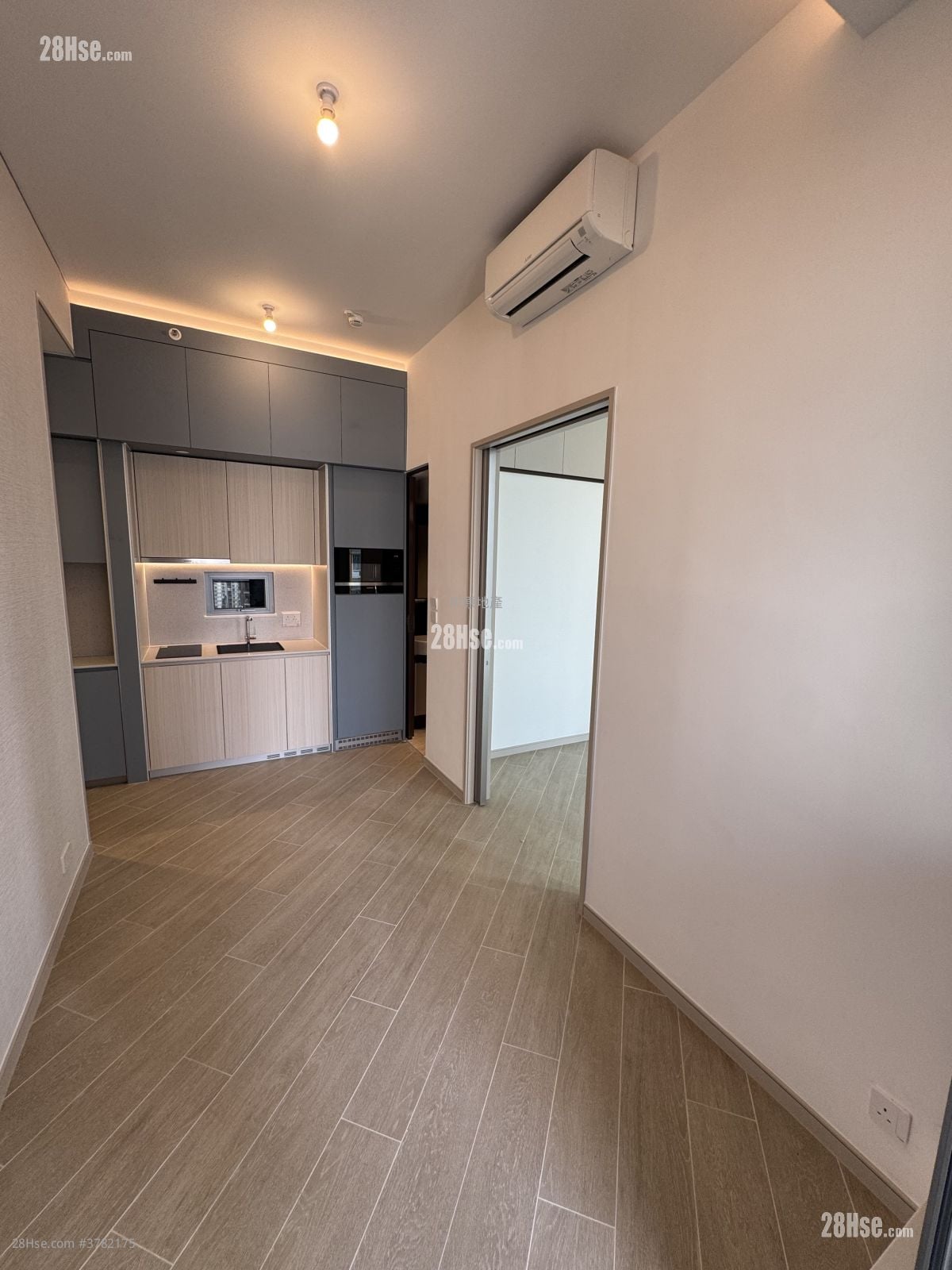 晓柏峰 售盘 1 房 , 1 浴室 305 平方尺