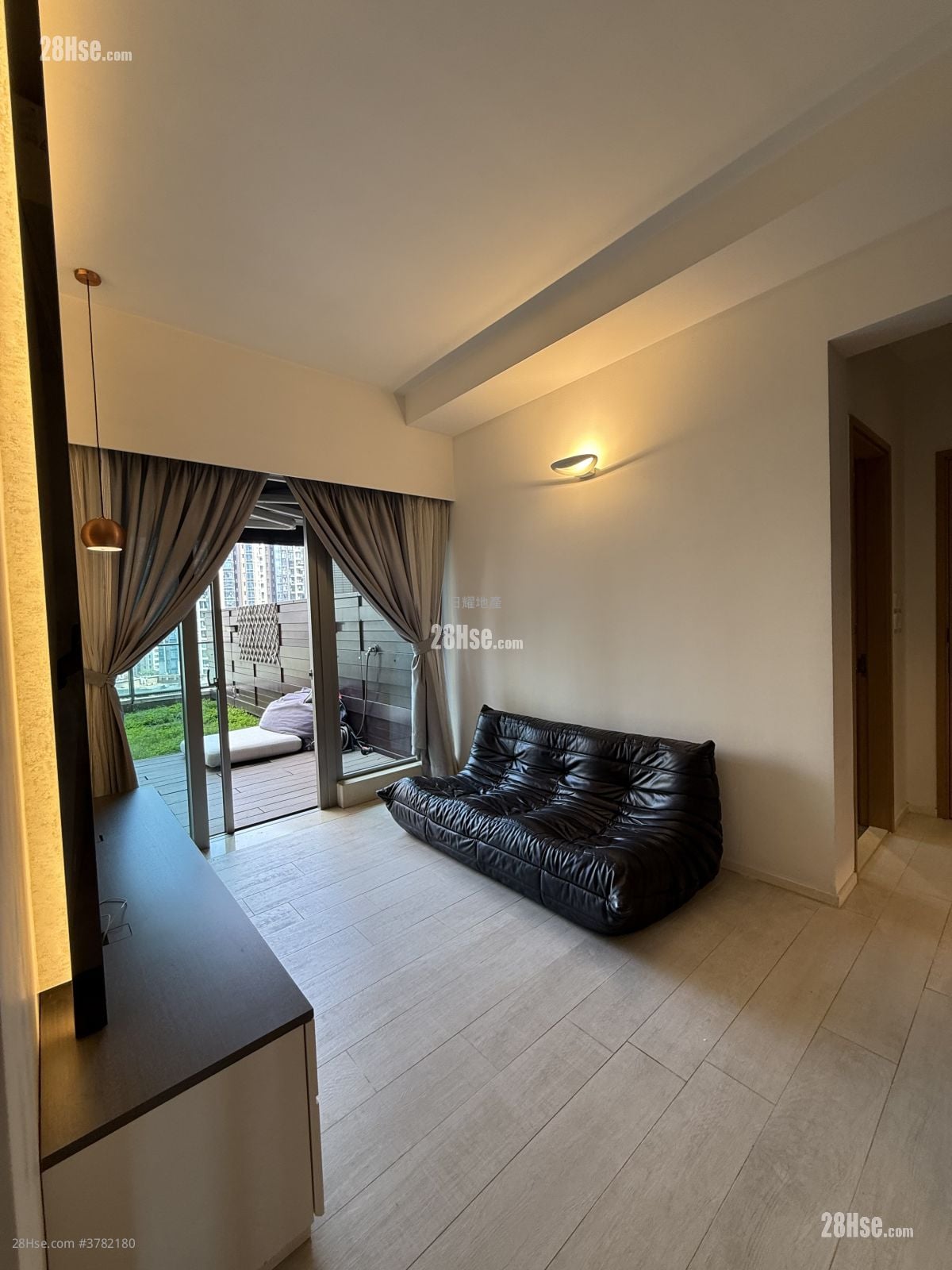 天晋 租盘 3 房 , 2 浴室 694 平方尺