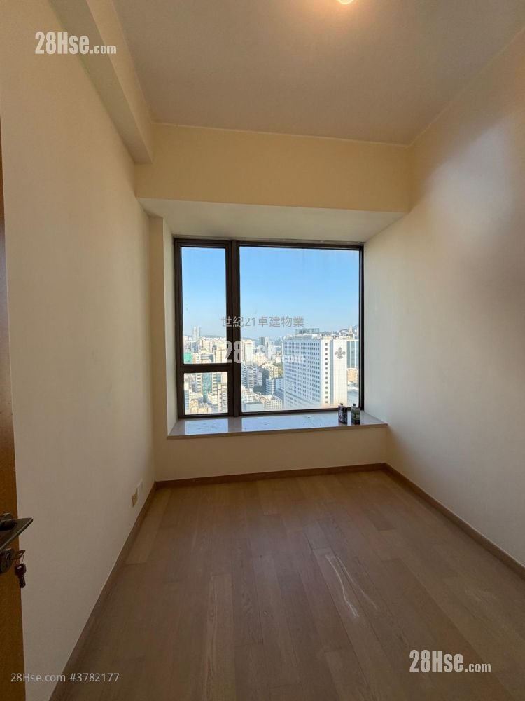 Grand Austin 租盘 4 房 , 2 浴室 1,160 平方尺