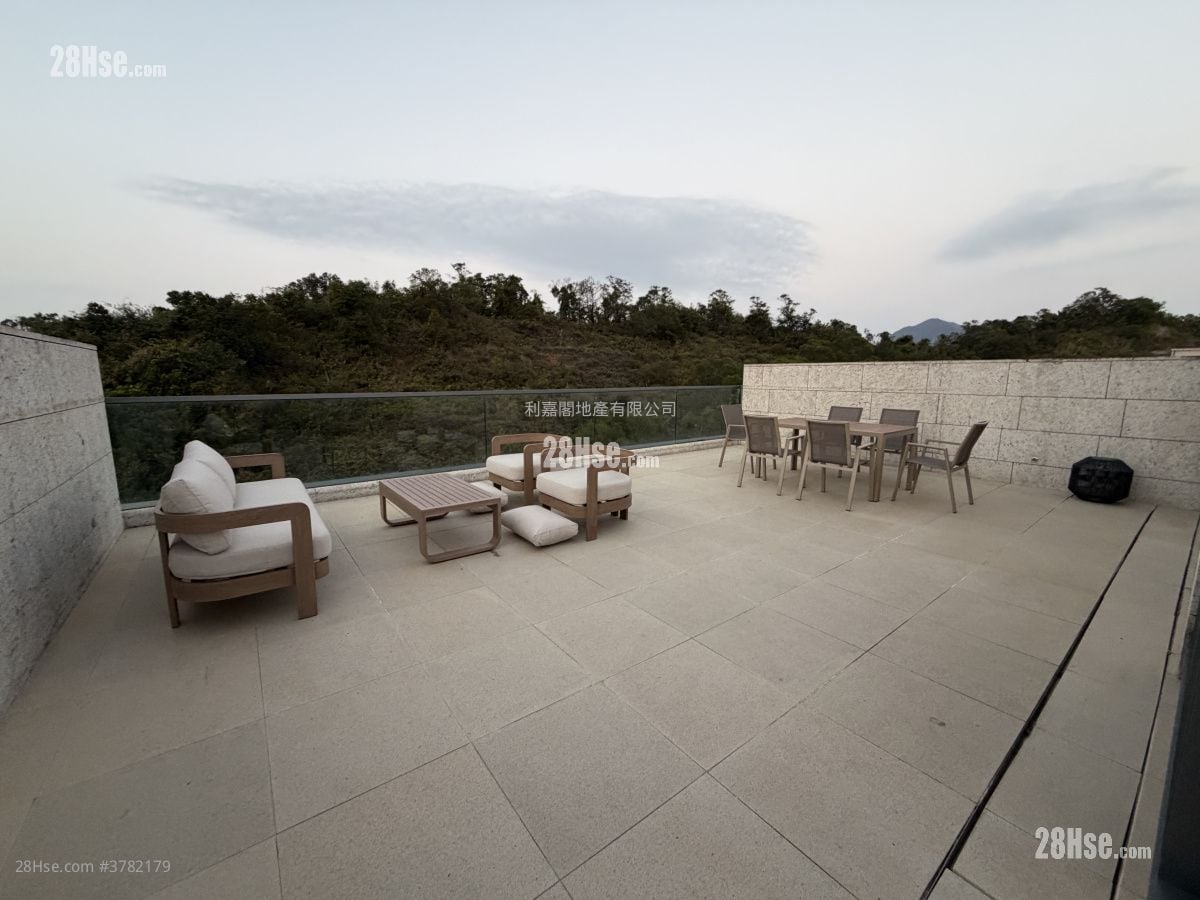 La Vetta Sell 4 Bedrooms , 4 Bathrooms 1,869 ft²