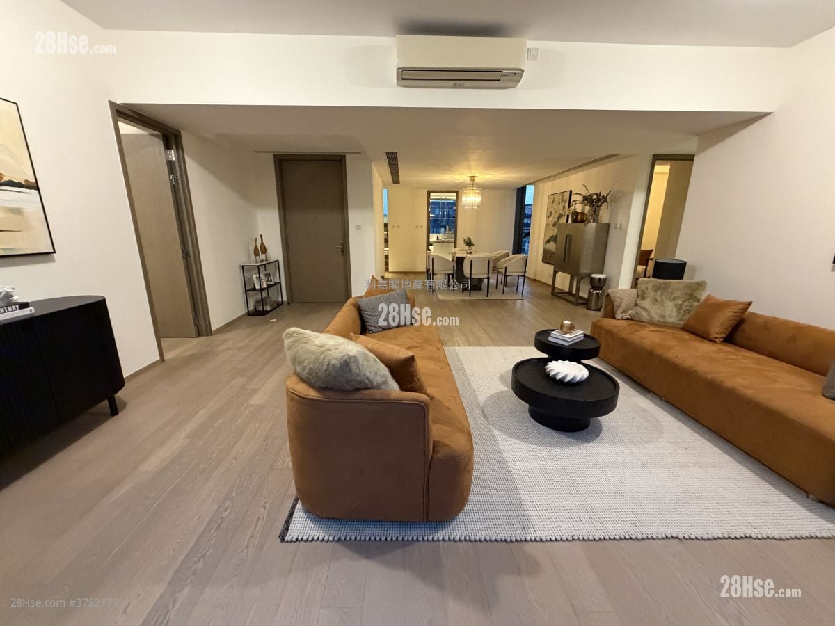 La Vetta Sell 4 Bedrooms , 4 Bathrooms 1,869 ft²