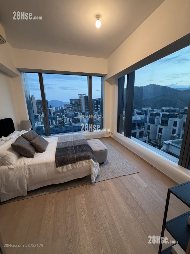 La Vetta Sell 4 Bedrooms , 4 Bathrooms 1,869 ft²