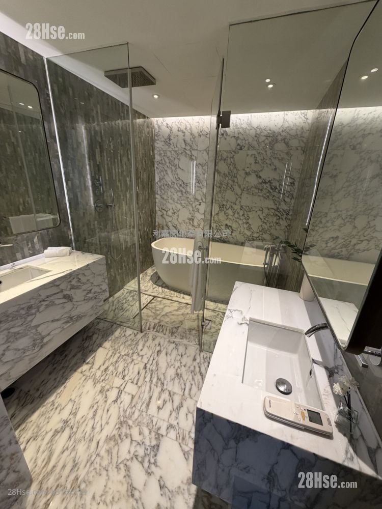 La Vetta Sell 4 Bedrooms , 4 Bathrooms 1,869 ft²